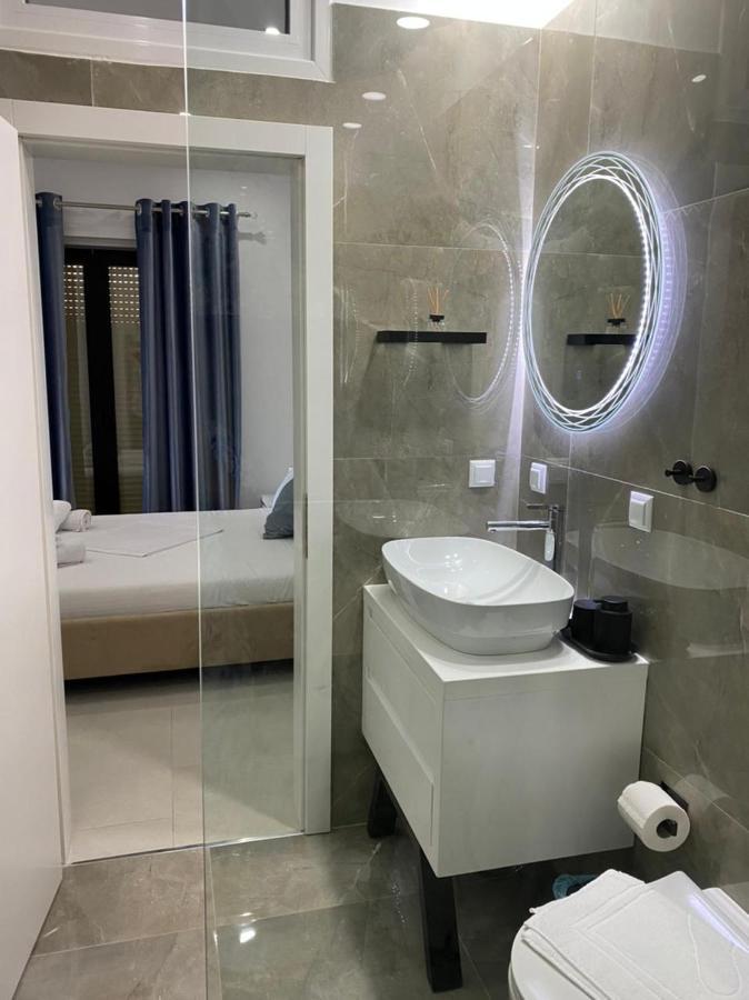 Apartment Artemis Himare Eksteriør bilde