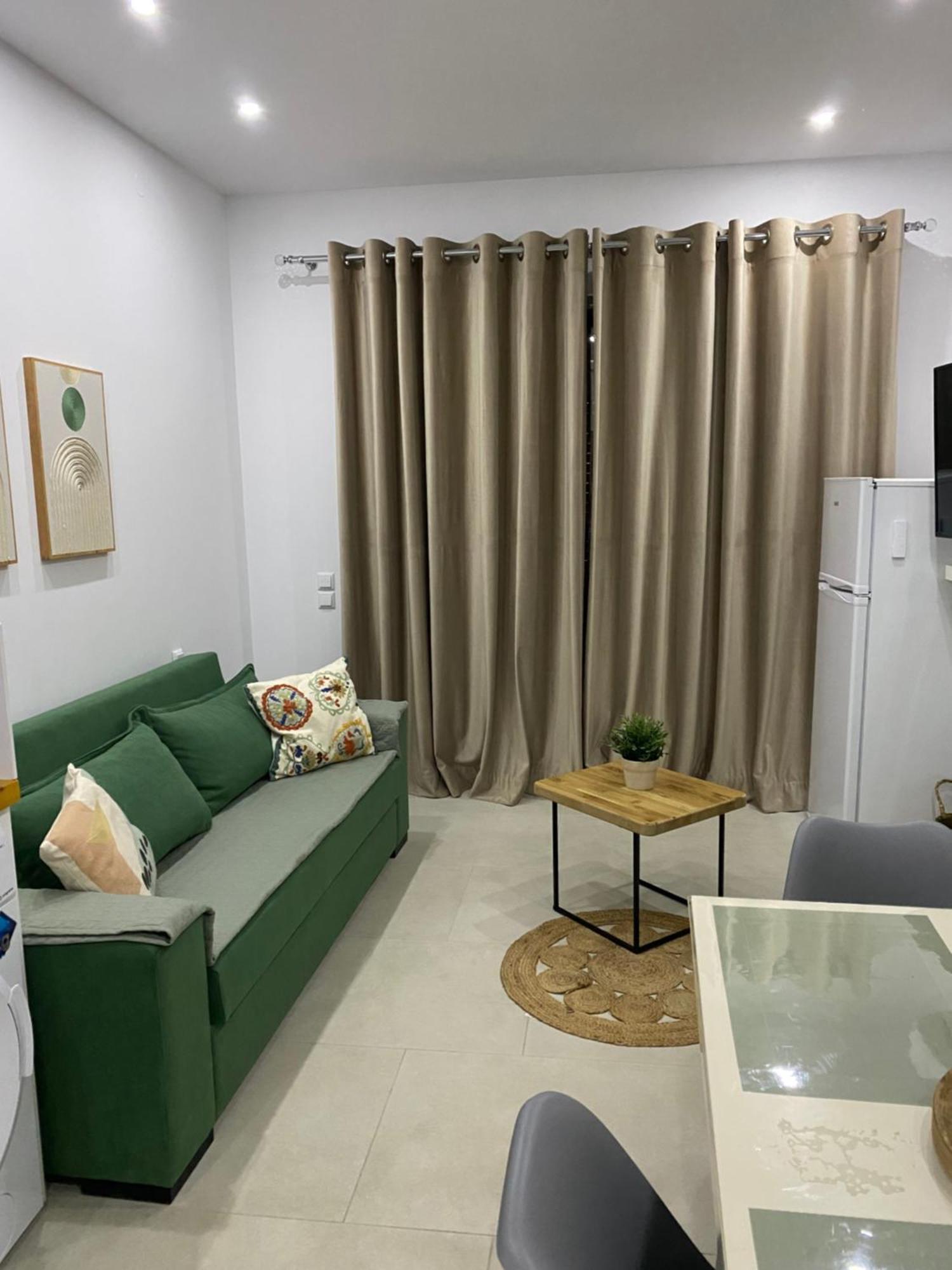 Apartment Artemis Himare Eksteriør bilde